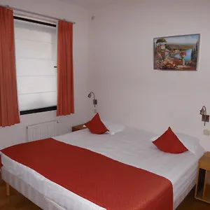 Rooms&apartments Housingbrussels Brussel
